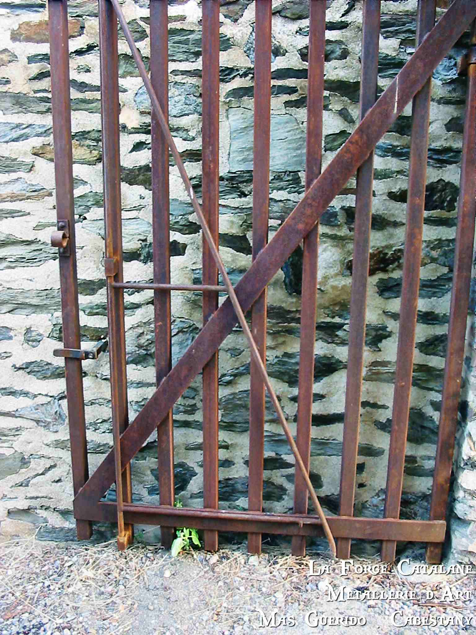 portail fort saint elme collioure travail forge ancienne  forge catalane 1.jpg